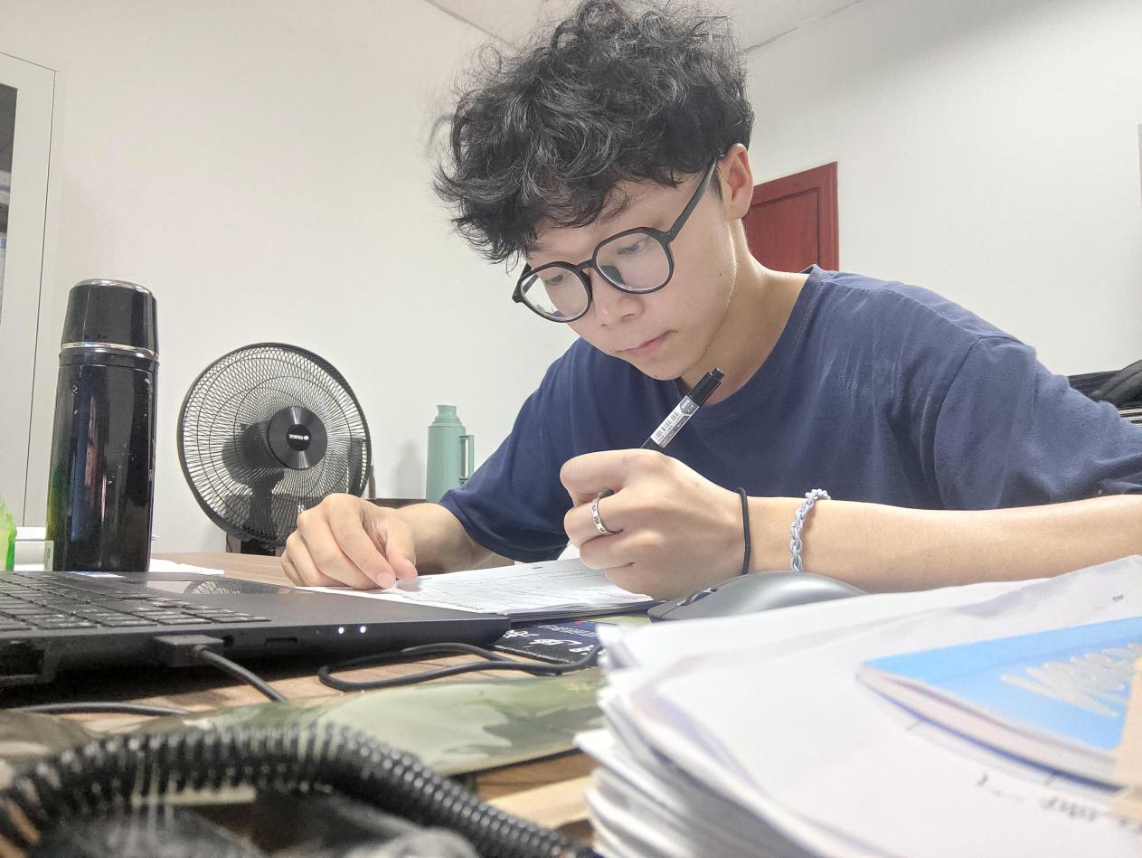 ഺ ﷫𺽡ұ𹤳ѧԺ﷫ƻѧʵϰһ