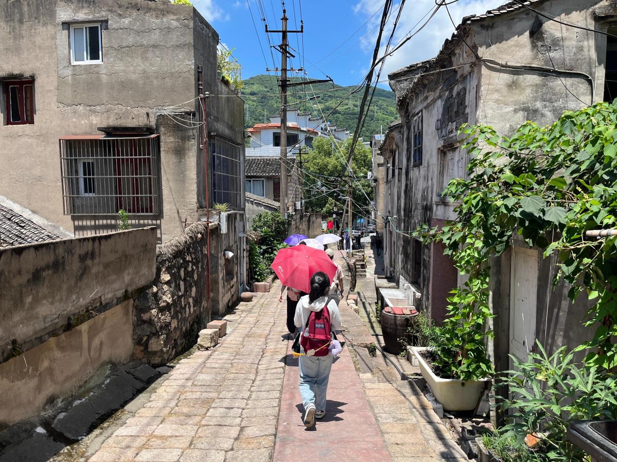 ǧ꺣ϡ۹ų ѧѧʵؽطŴ