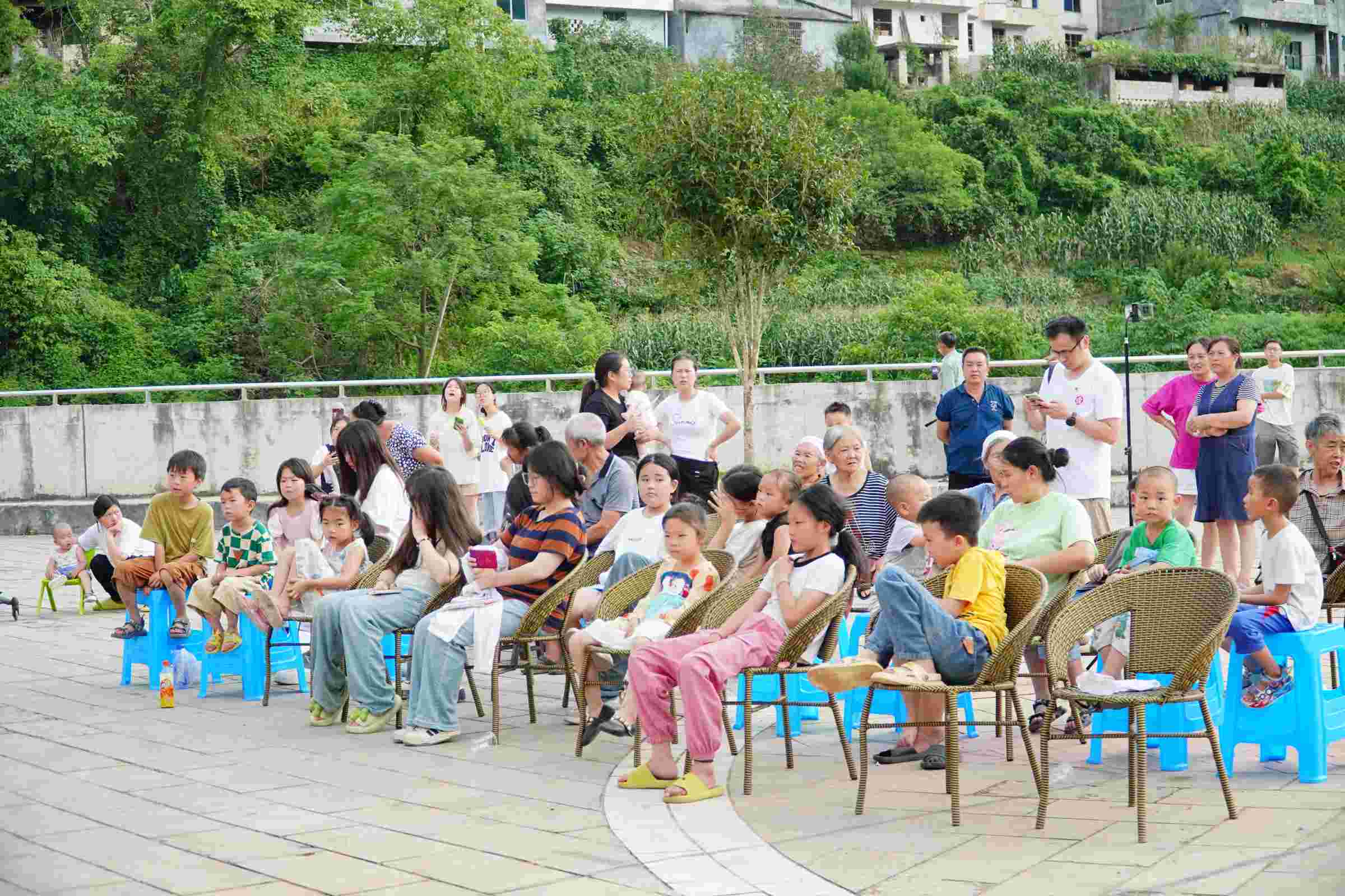 ճȣ˼֮;  ʦѧ־ԸС򣬹