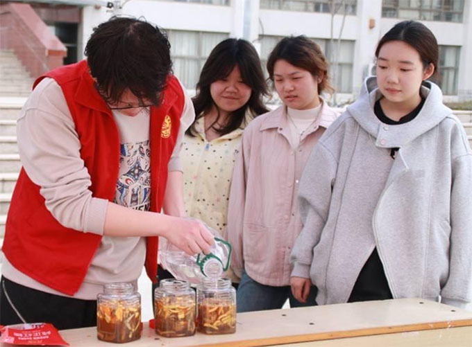 ʦѧѧԺٰ ̾ˮԴ̽־Ը