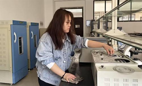 ׷澫־Ըʶ ͶΪס