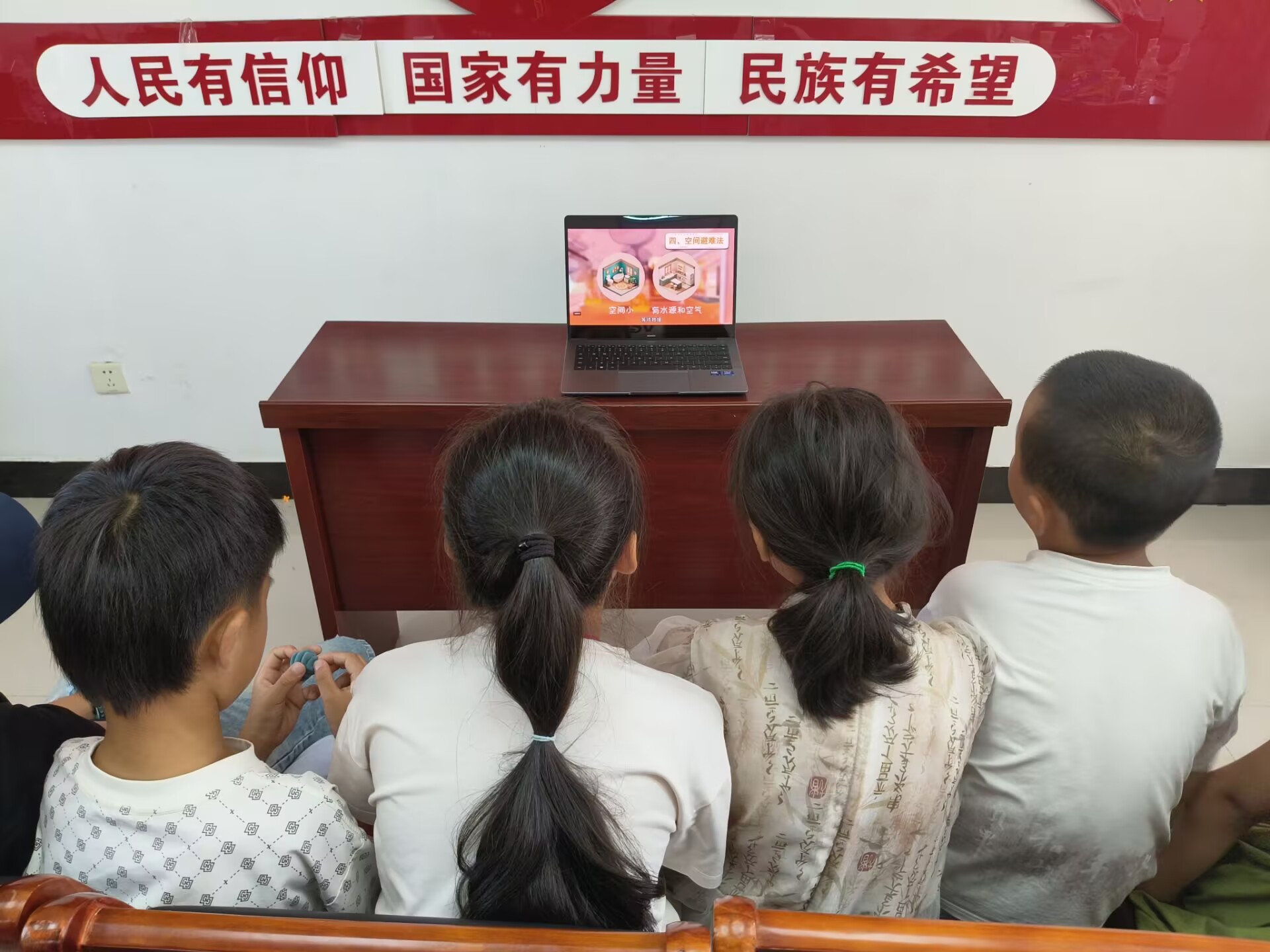 ͬľůͬ󣺱īĻгŸ