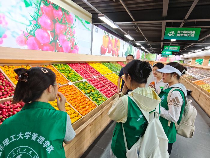 ɽѧ磺̽ٹ߲С򣬽ũҵչ