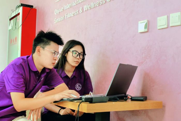 թ辯ʾഺ񰲡ɽѧӴթ龰ű