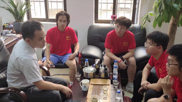 Эͬչ۰ģŷӺѧӸнĺоԺʵѧϰ