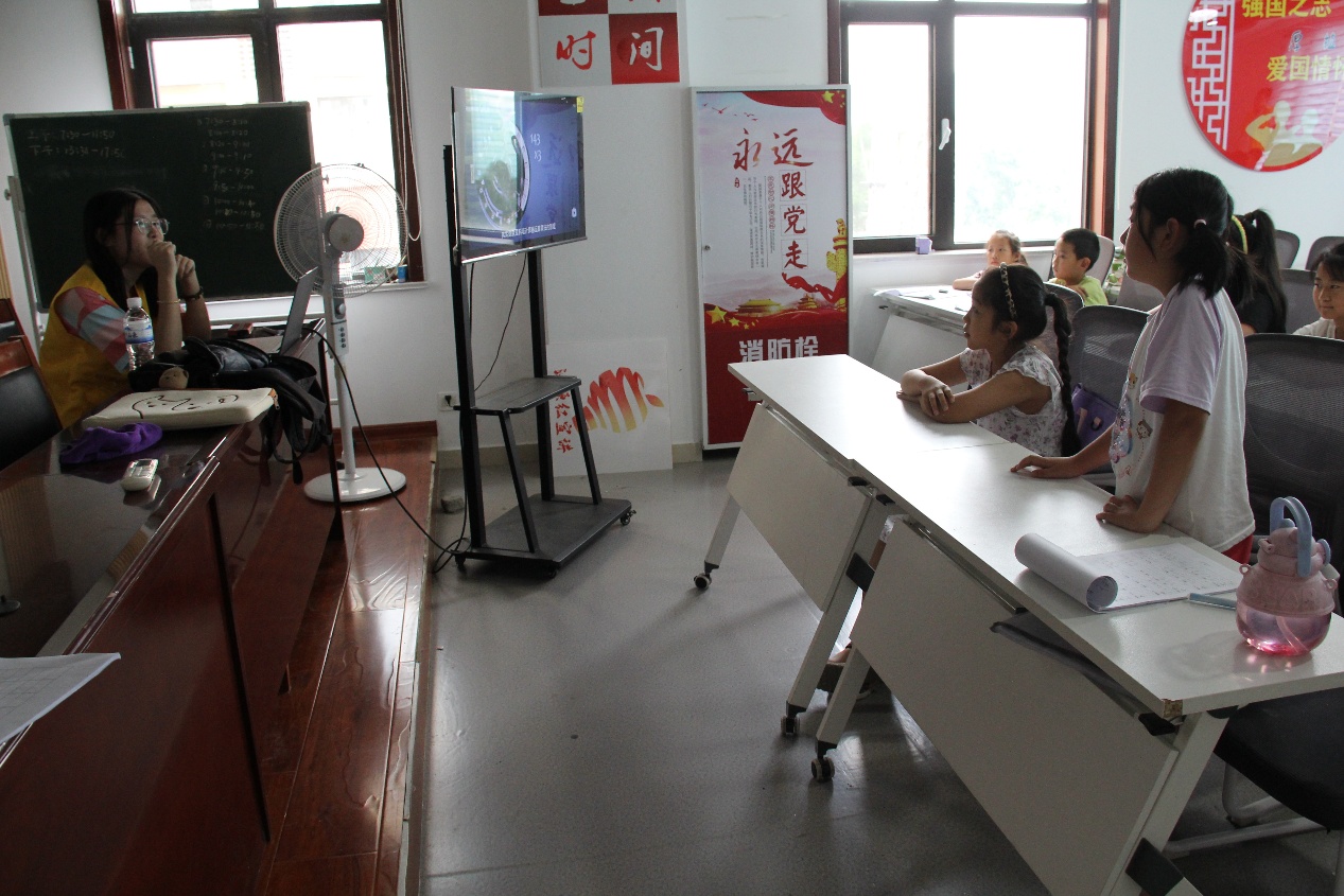 ӡȻţɽѧѧԺE⡱ʵŴǽġǰ