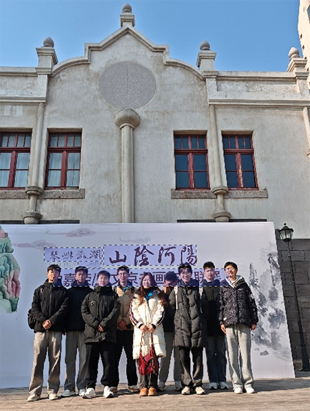 ��ɽ�����ϡ��ൺ�����������Ŷ������ൺ��չ���ʵ������̽Ѱ��ҵ����и�������չ�ں���·��