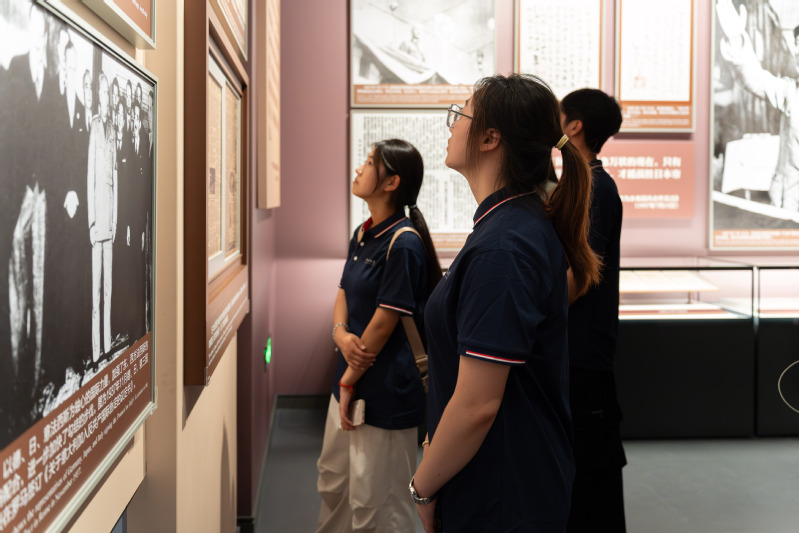 ׷Ѱɫ㼣սΰϻʵǰйսݲιѧϰ