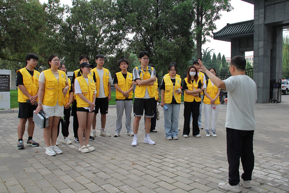 廳Ӣ־Ǵг顪E⡱ʵѧɫʥأֻ