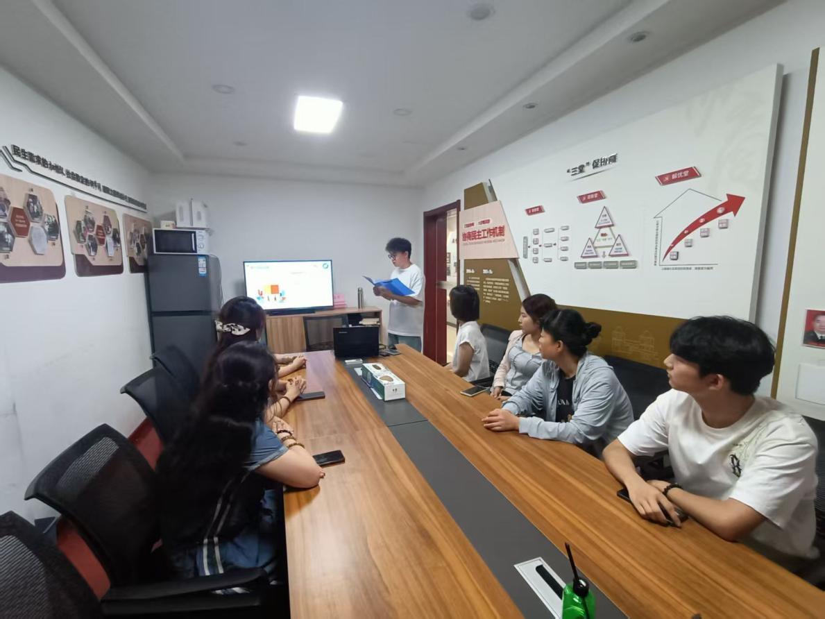 ɽѧѰнEӳʯ족ʵǰ·չĻ