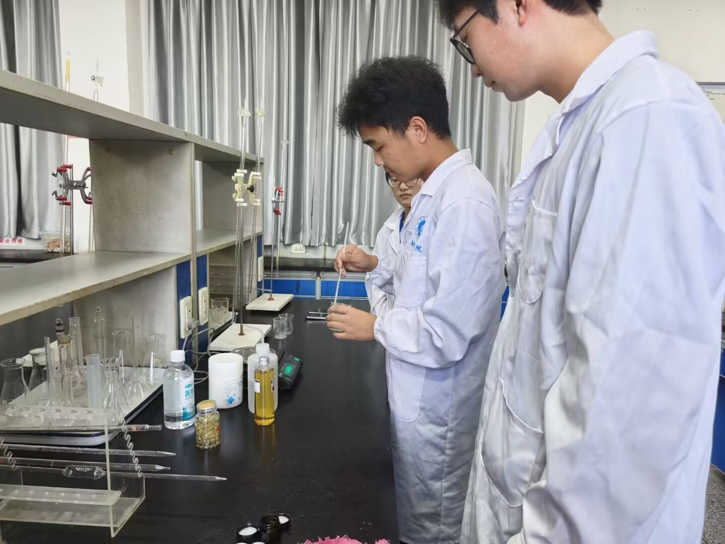 ϳǽѧԺ뻯ѧԺջգȤʵ